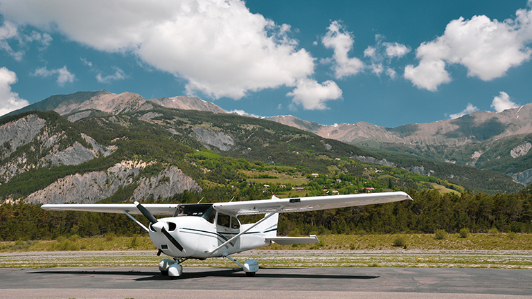 Insuring Your Cessna 172: Expert Insights and Tips